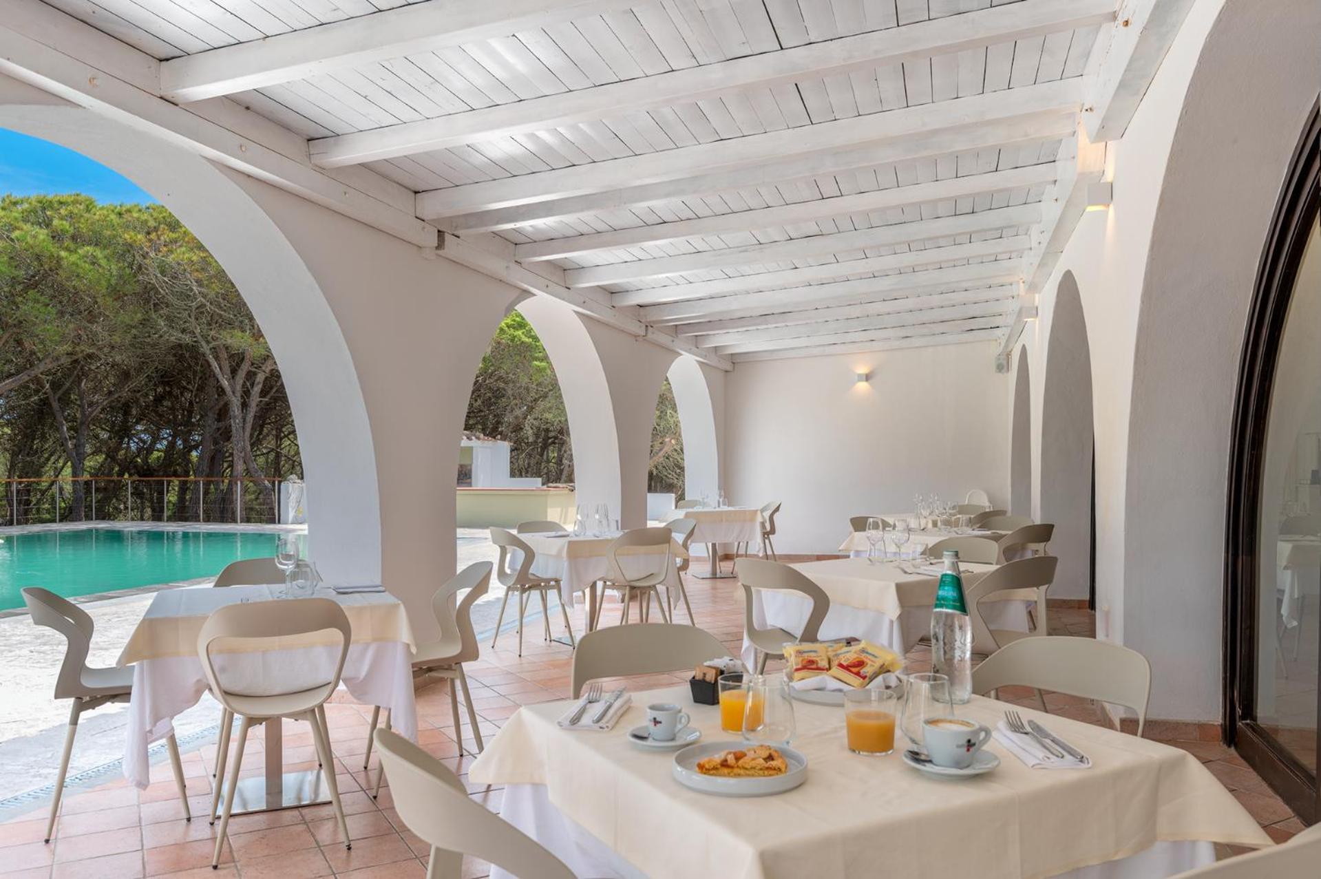 Q Resort Marina di Sorso Екстериор снимка