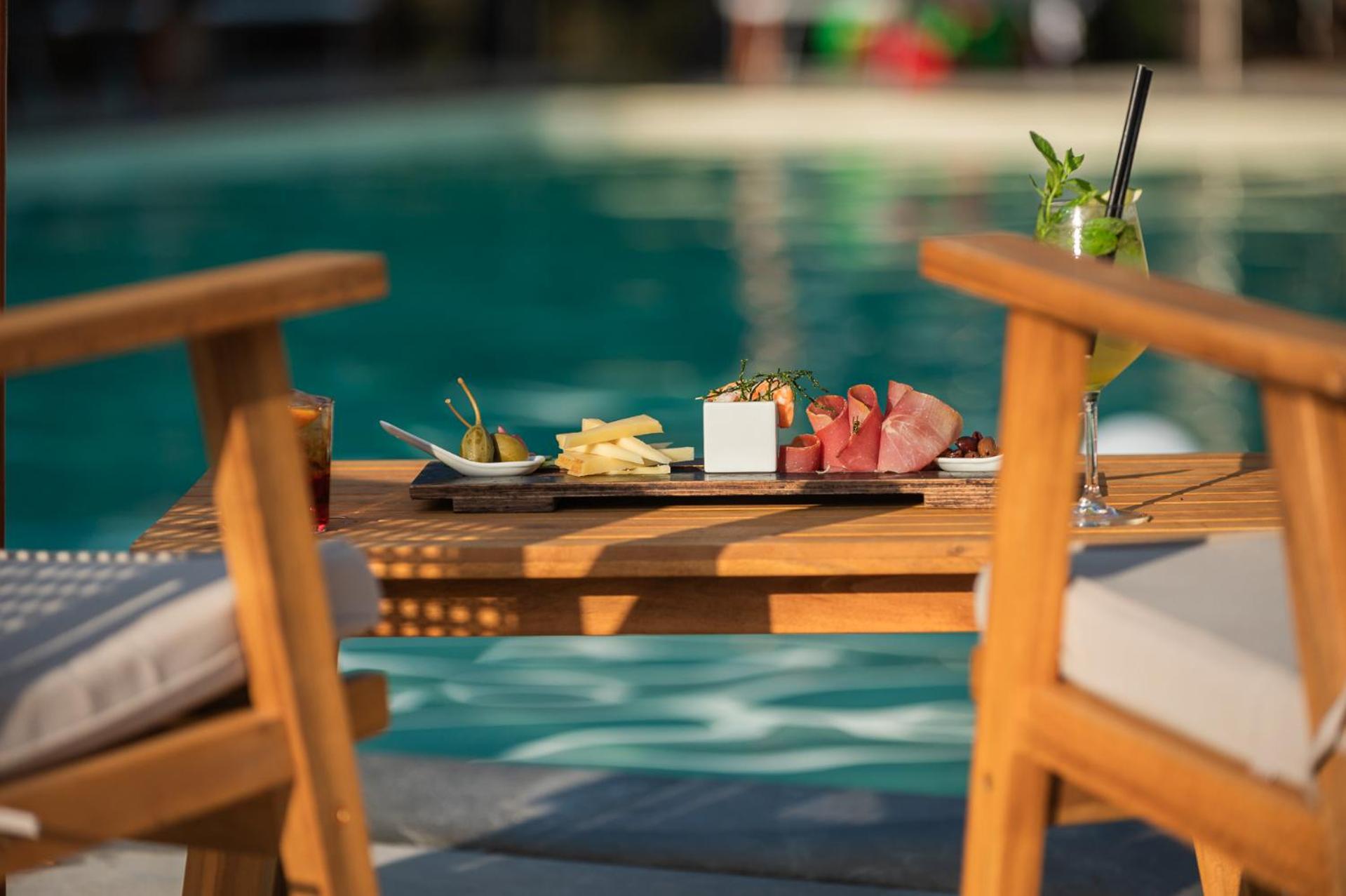 Q Resort Marina di Sorso Екстериор снимка